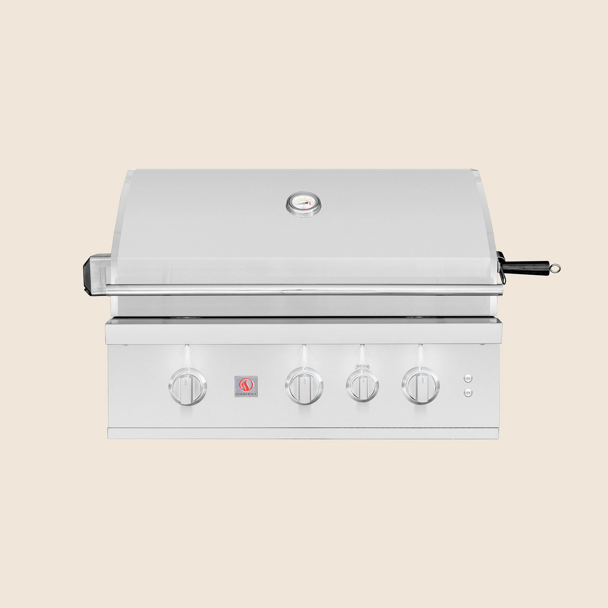 Summerset TRL Pro built-in gas grill, lid closed